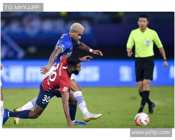 重庆与南京足球队较量速度之战赛后深度分析与复盘