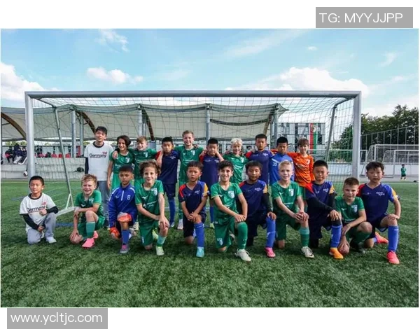 麦吉丽足球明星助力青少年足球发展与梦想追逐之路